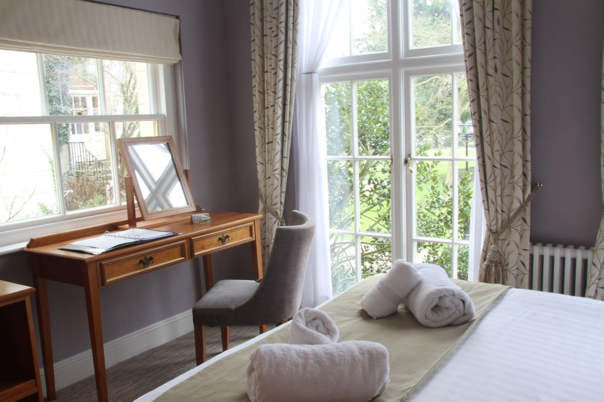Hazlewood Castle & Spa Tadcaster Eksteriør billede