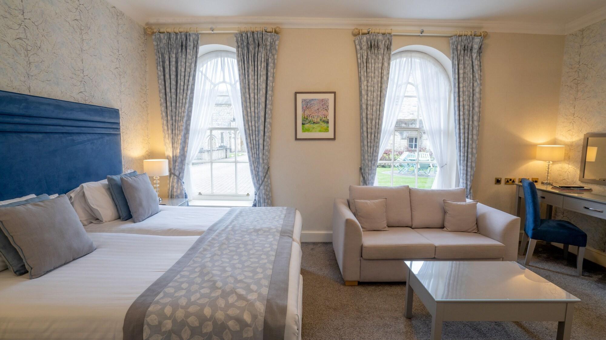 Hazlewood Castle & Spa Tadcaster Eksteriør billede