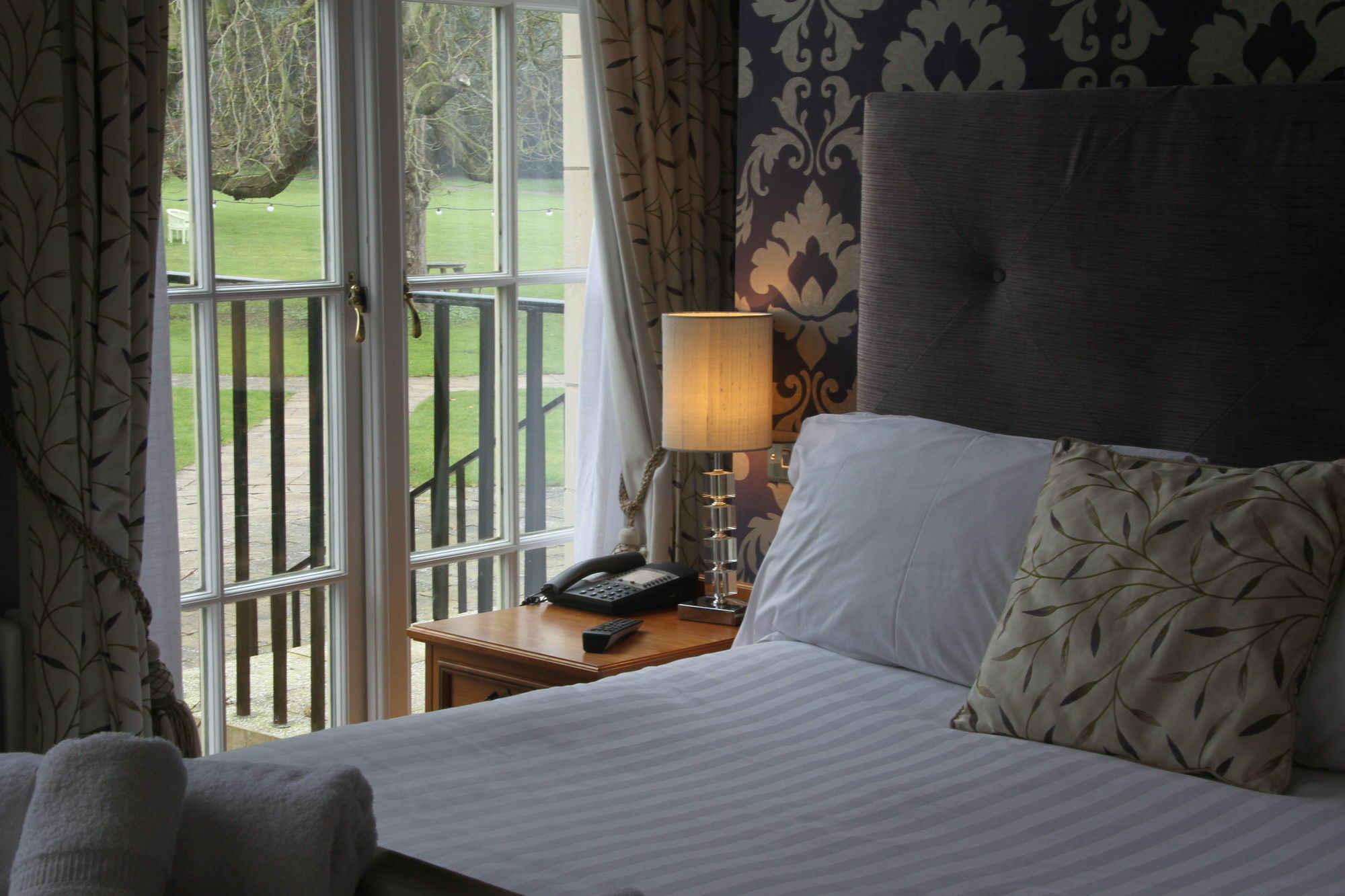 Hazlewood Castle & Spa Tadcaster Eksteriør billede